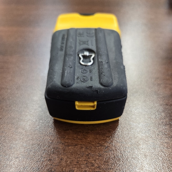 Garmin eTrex Handheld GPS - Picture 7 of 9